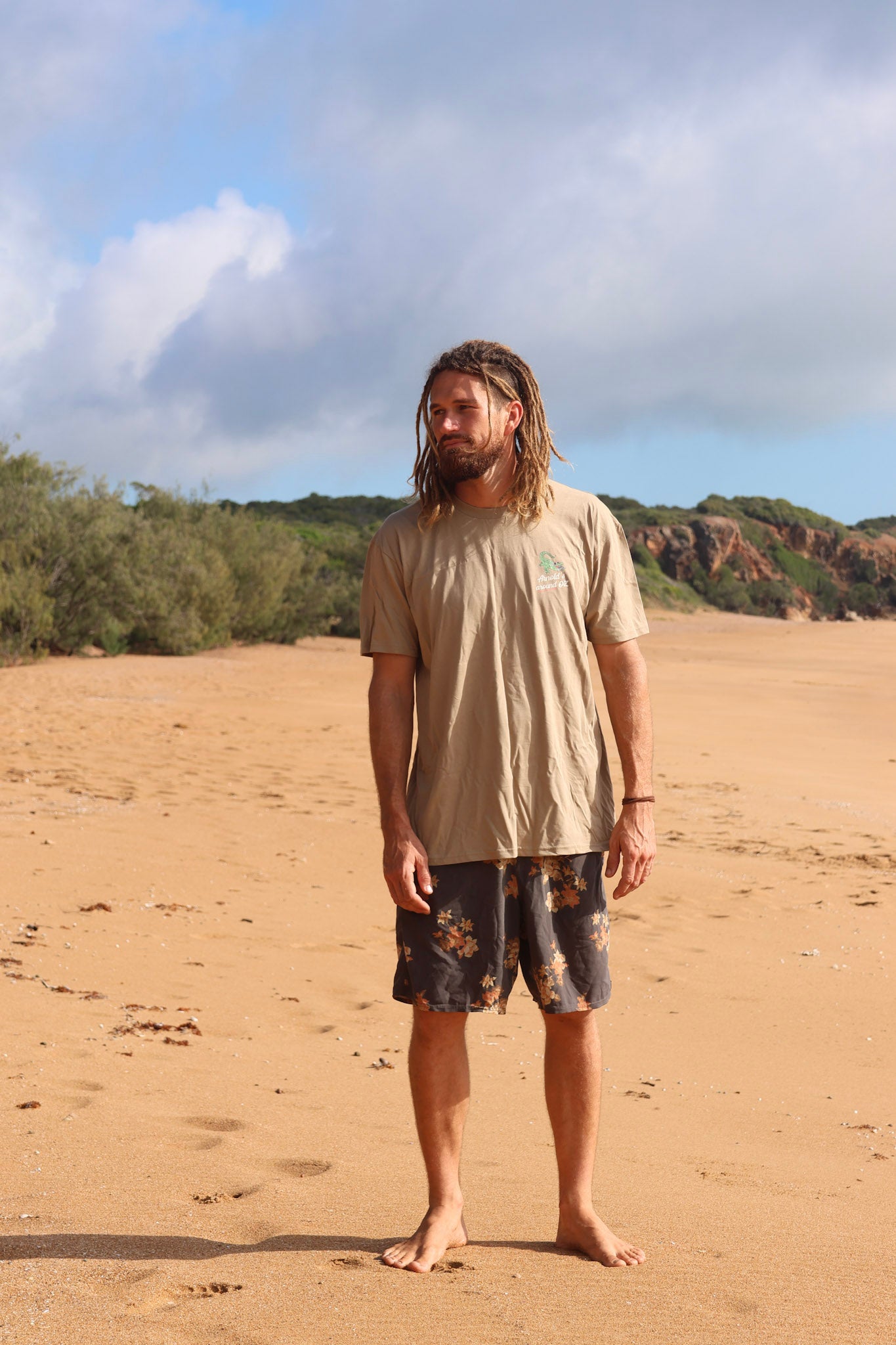 GOIN' TROPPO TEE - SAND