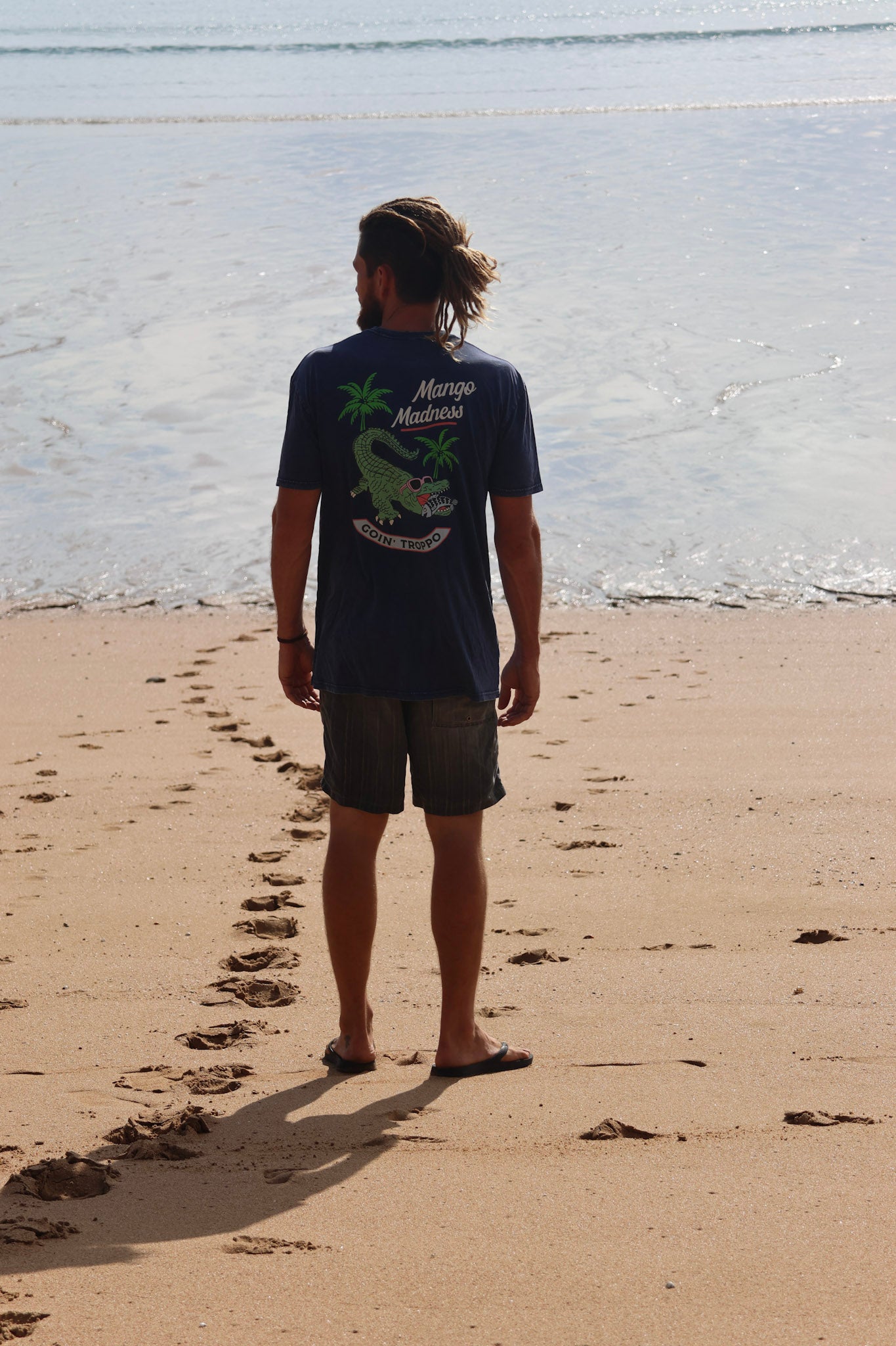 GOIN' TROPPO STONE WASH TEE - BLUE STONE